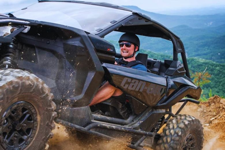 Top 6 Gatlinburg Bachelor Weekend Ideas